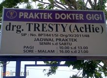 Plang Nama Dokter Gigi