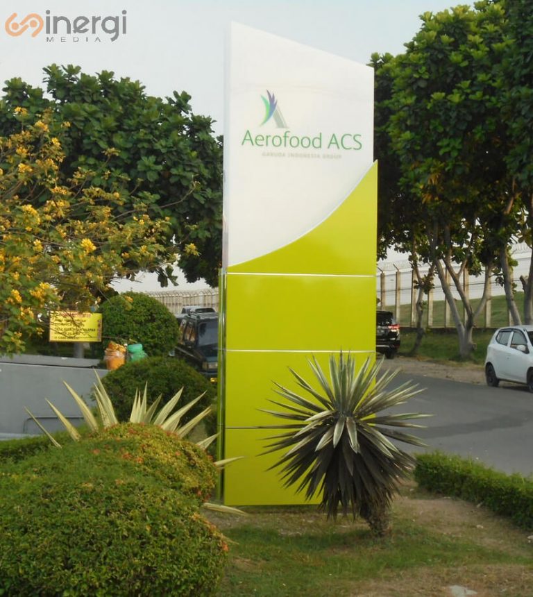 Kelebihan Pylon Sign - Sinergi Media Advertising